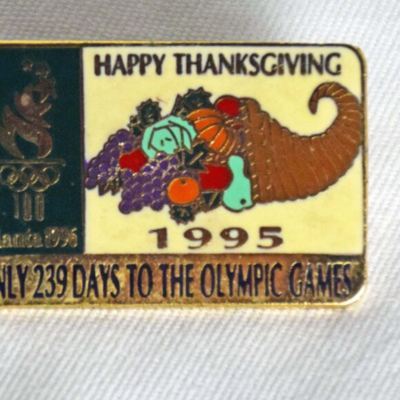 1996 Atlanta Olympic Games Pin Circle of A's Bid Logo  Countdown to Thanksgiving - Picture 4 of 10
